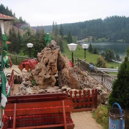 Tihiqt Kat Доспат